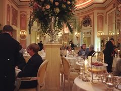 餐具摆设-The Ritz Restaurant