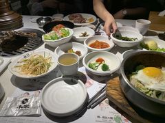 -本家韩国烤肉(青岛万象城店)