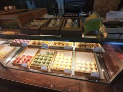 面包甜点陈列柜-南宋胡记(杭州体育场路店)