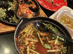 -何师烧烤Pro ·江湖川菜·小龙虾·精酿(太古里旗舰店)