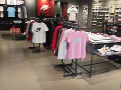 -耐克(恒隆广场店)