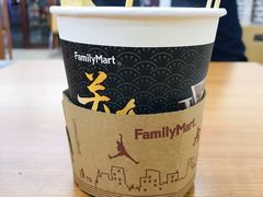 -全家便利店(莲花池东路店)