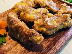 黄金脆皮猪手-莲餐厅·湖北菜·藕汤是头牌(愚园路店)