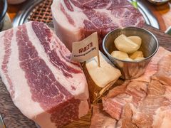 -唯成•韩国炭火烤肉 유성고기