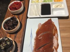 酥不腻烤鸭-小大董·烤鸭(凤凰汇店)