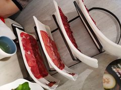 -左庭右院鲜牛肉火锅(浦江欢乐颂店)