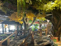 -城墙拐拐火锅(三峡广场黑金冠店)