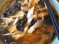 -重元寺香积厨素斋馆