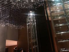 -上海滴水湖皇冠假日酒店