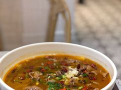 水煮牛肉-大食代美食广场(迪士尼小镇店)