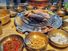 -金顺韩式烤肉·网红烤肉店(广利路店)