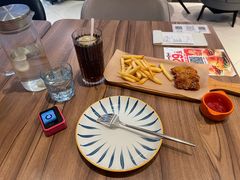 -必胜客(华邦银泰店)