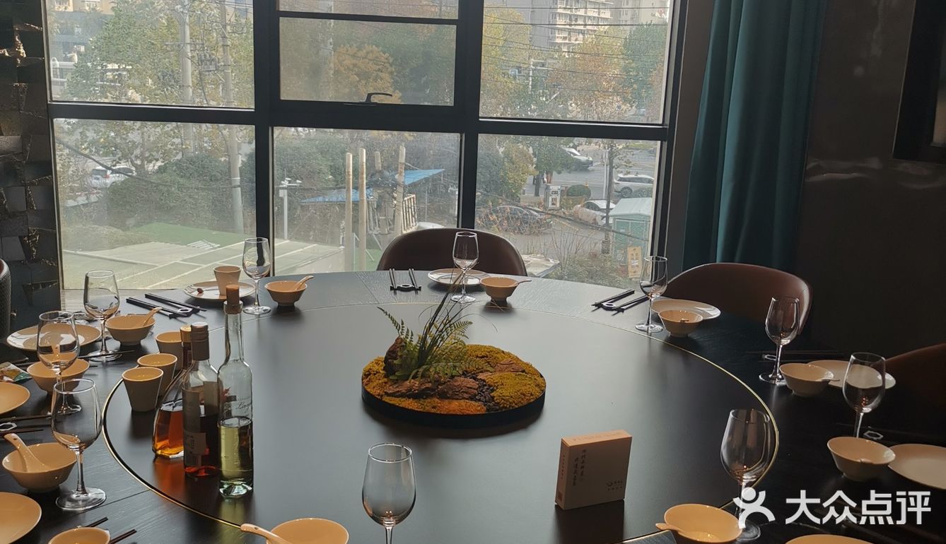           艳阳天的青椒烧乌龟