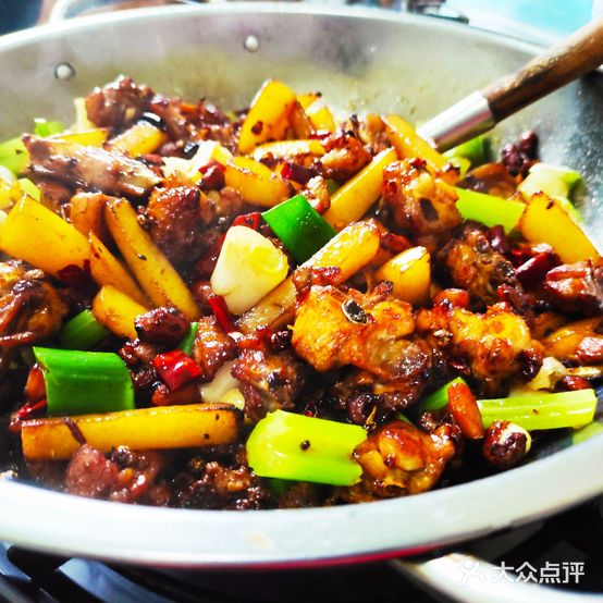 王府干炒鸡(南街店)