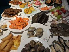 -领鲜活海鲜榴莲自助火锅(东门店)