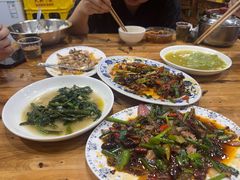 -九九牛肉馆(南山路店)