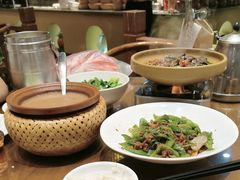 -钵家大院·地道湖北菜(江夏·大花岭店)