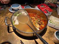 -左庭右院鲜牛肉火锅(新梅广场店)