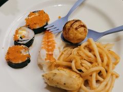 -怡咖啡海鲜自助餐厅(浦东香格里拉店)