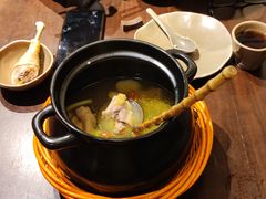 老庄土鸡煲-老庄山居·甘其食