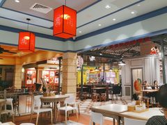 -大食代美食广场(上海中心店)