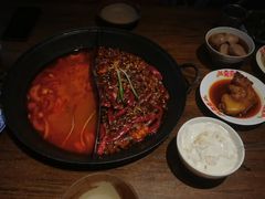 -萍姐火锅·公路夜市(武汉首店)