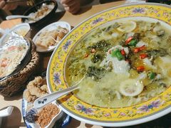 -裕鼎鲜·新中菜(金鼎广场店)