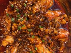 -肥肥虾庄·金牌油焖大虾(杨园滨江时代walk店)