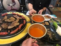 -胡悦里韩式烤肉(芝罘万达广场店)