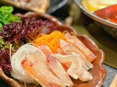 -湊湊火锅·茶憩(打浦桥日月光店)