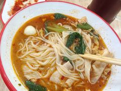 -二钢串叔麻辣烫(华龙大厦店)