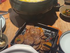 -九锅一堂酸菜鱼(万达广场店)
