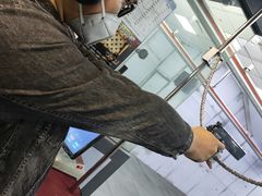 -都市枪神实弹射击俱乐部