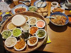 -包整·丝娃娃(一览甲秀楼风景店)