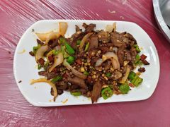 -城北松滋鸡馆(陆羽文化市场店)