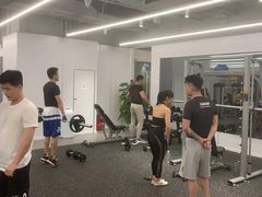 -乐刻运动健身(蓝润摩里中心店)