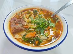 -明记汤揪片子炒面(红山市场特色美食街店)