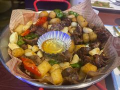 -上海虹桥中心爱琴海亚朵S酒店