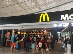 门面-麦当劳(深圳北站高铁店)