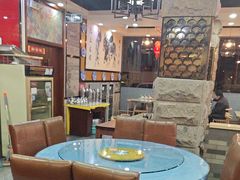 -乔家小院•本地小海鲜•非遗驴肉(万年泉路店)
