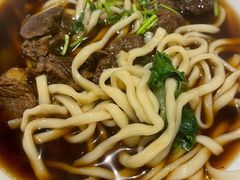 -清真吴记门钉肉饼·喜多利