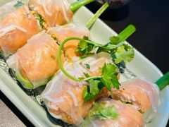 -大头虾越式风味餐厅(光明广场店)