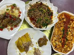 -洪霞餐馆