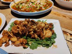 -三叔特色自贡菜(中海国际店)