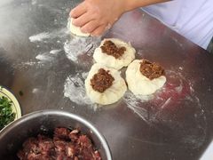 -大众跷脚牛肉馆·非遗传承单位(峨眉山店)