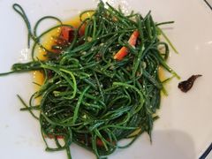 凉拌沙葱-巴依老爷新疆美食(工体旗舰店)