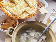 -鲤鱼塘农家山庄