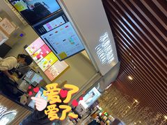 -澳门街美食城(世界城光谷步行街店)