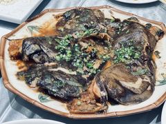 葱香鲽鱼头-春江饭店(共青团路总店)