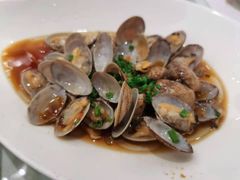 姜葱炒花蛤-骏莱海鲜鱼港(五角场店)